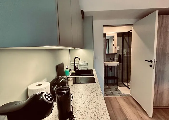 Zielona Rownica أوسترون