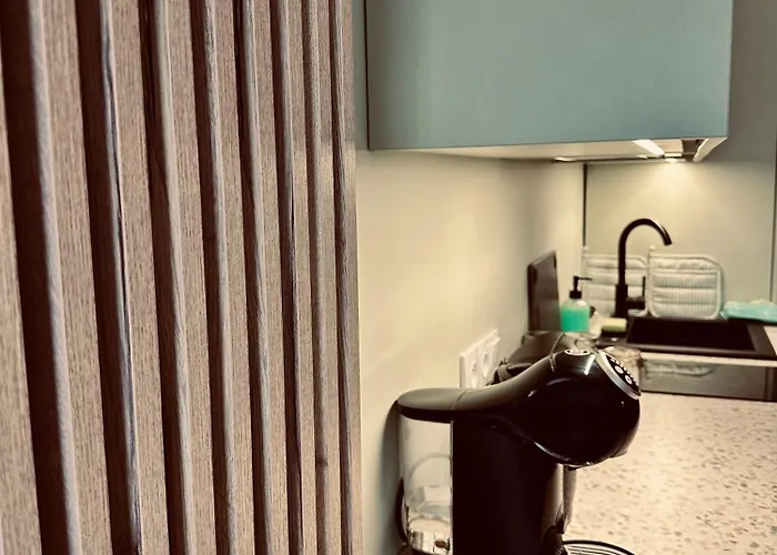 Zielona Rownica * أوسترون